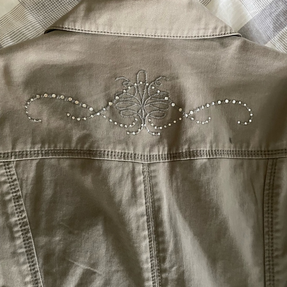 Chico’s Size 1 beige/tan jacket